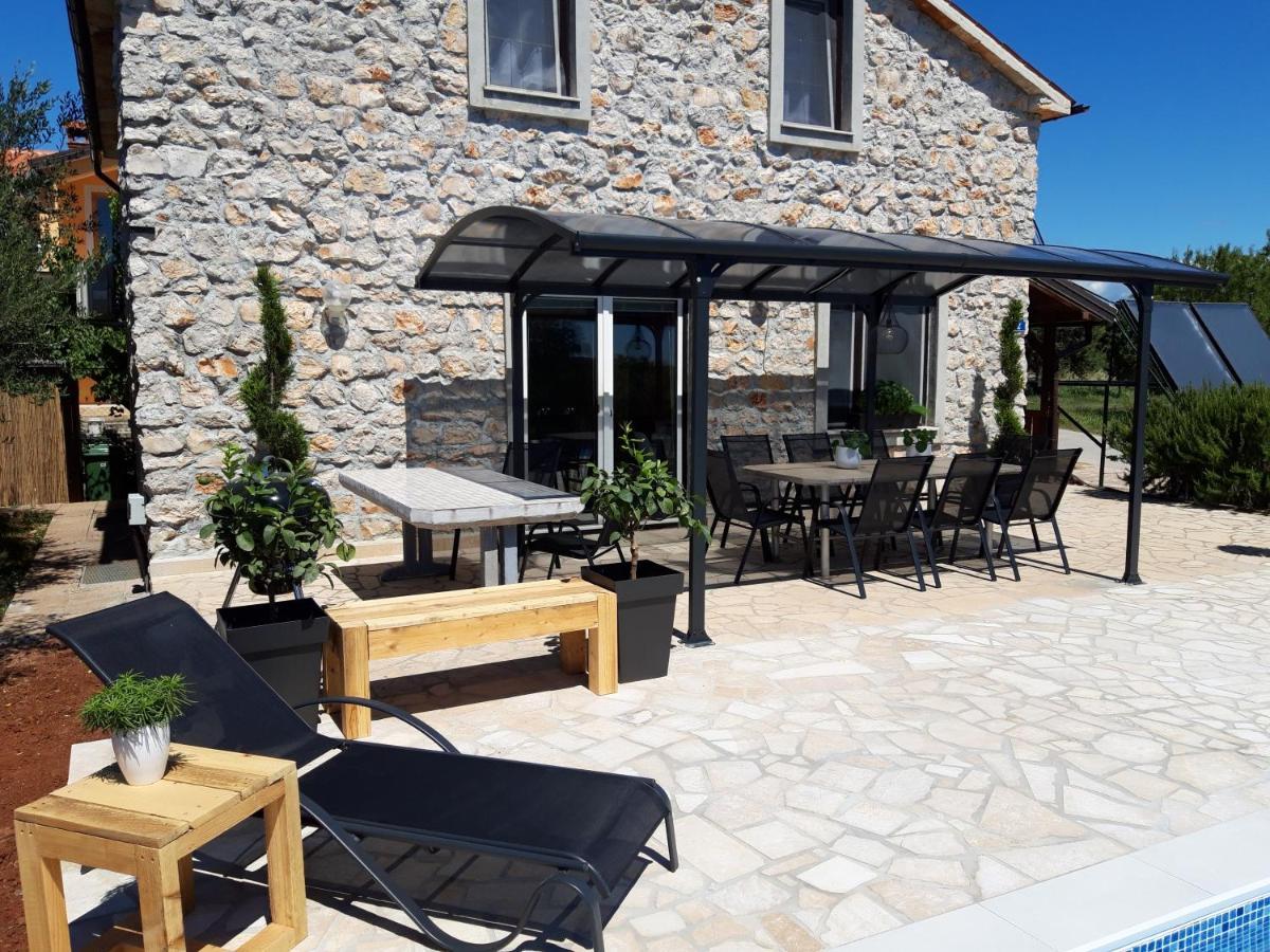 Casa Nora Adriatica Villa Vilanija Екстериор снимка