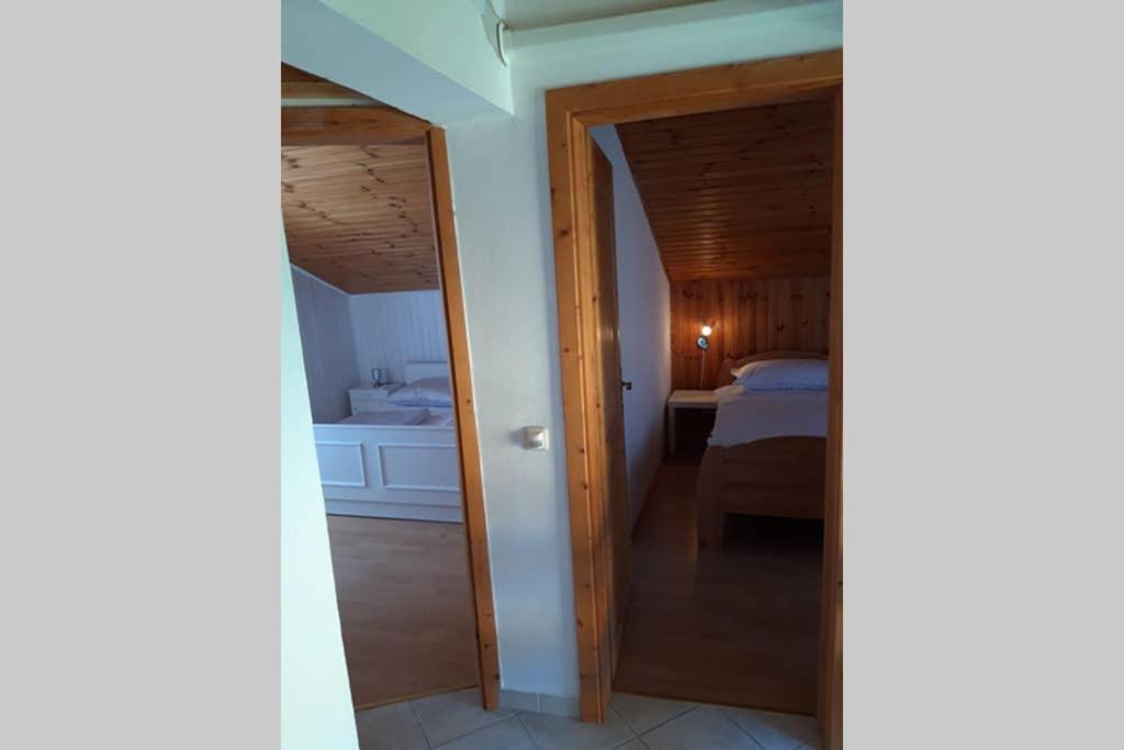 Casa Nora Adriatica Villa Vilanija Екстериор снимка